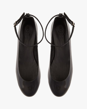 Dance black