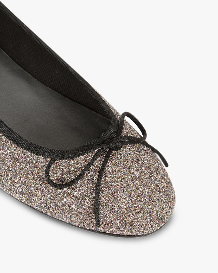 Bámbola Glitter black