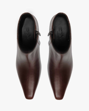 Botines Deba marrones, detalle de la cremallera