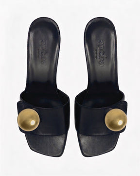 Matilda black sandals