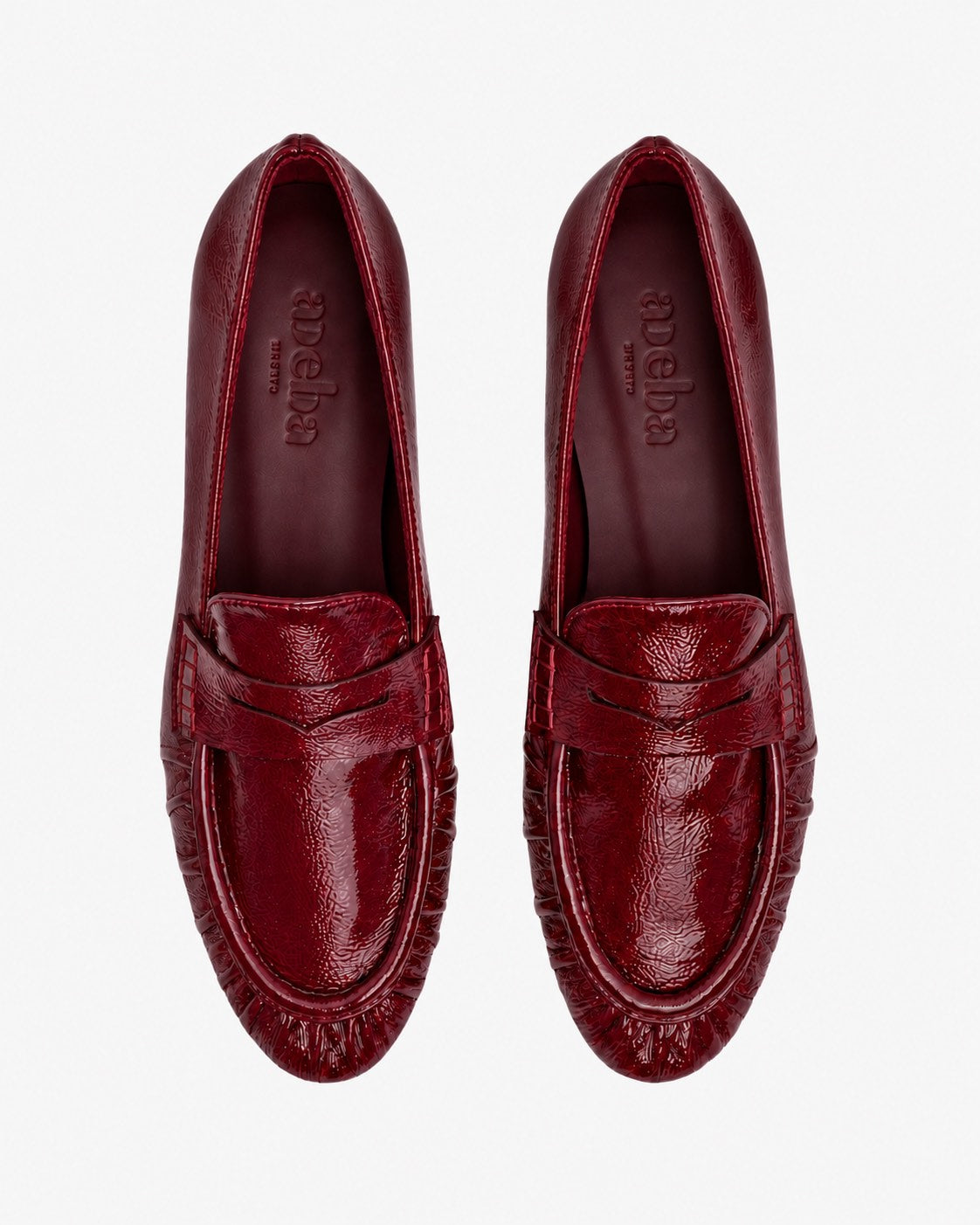 Mocasines de mujer granates de charol