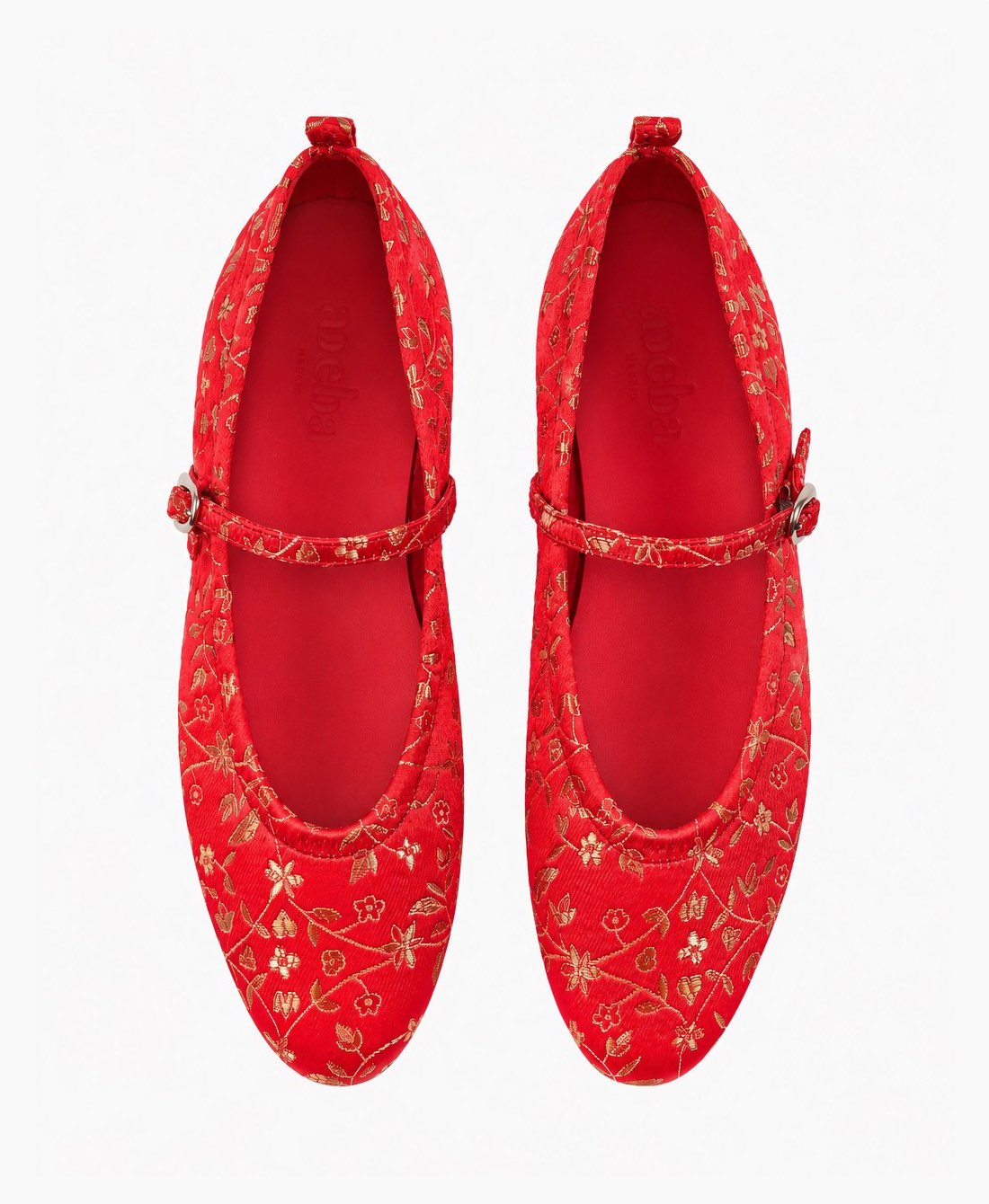 Merceditas Ichi Flower Red de raso rojo con flor