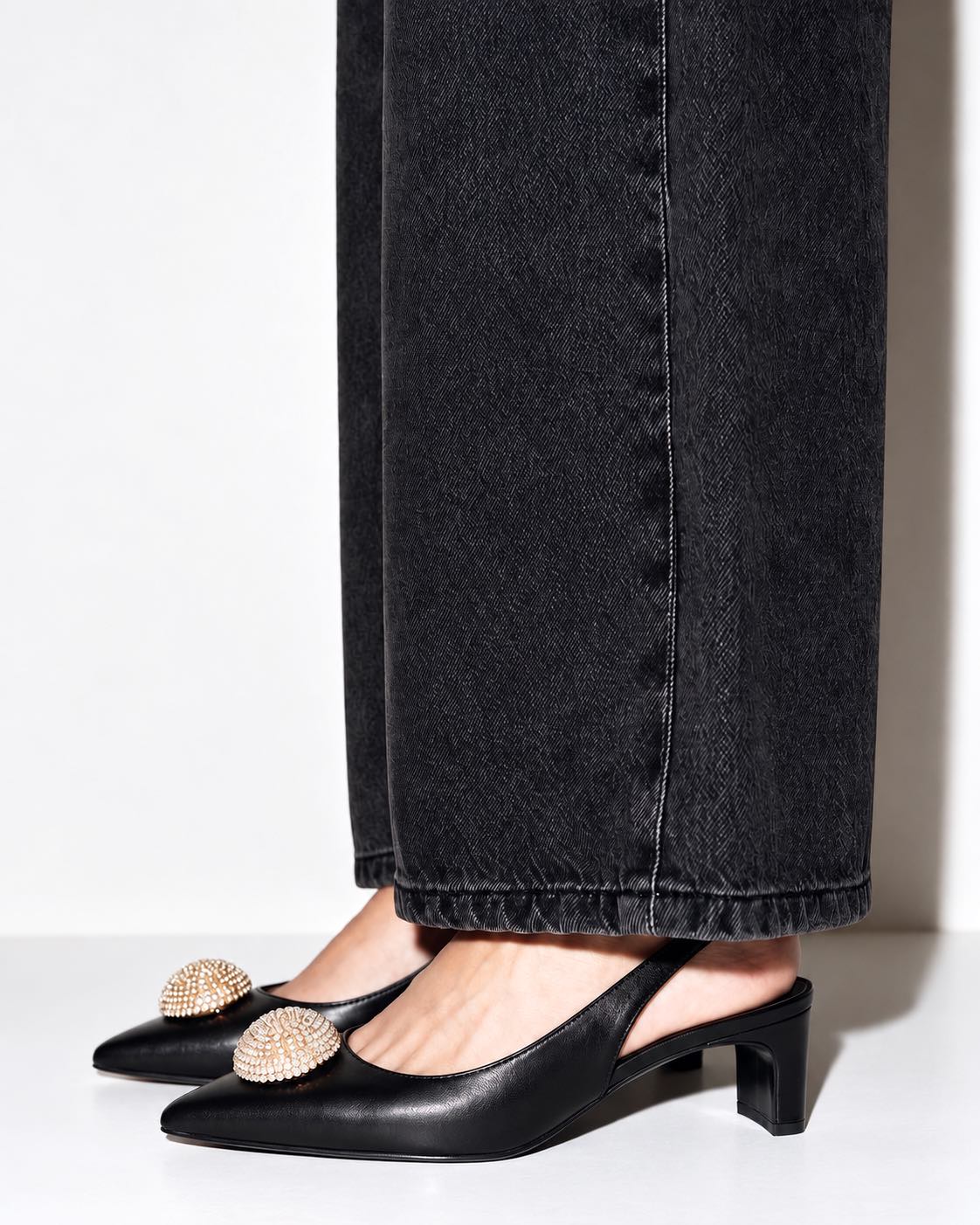 Muse disco black